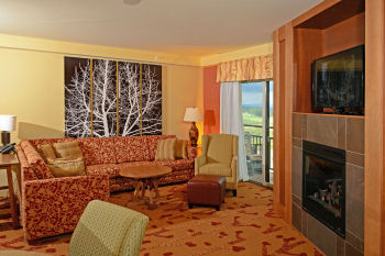 Canaan Valley Resort Lodge Governors Suite with balcony